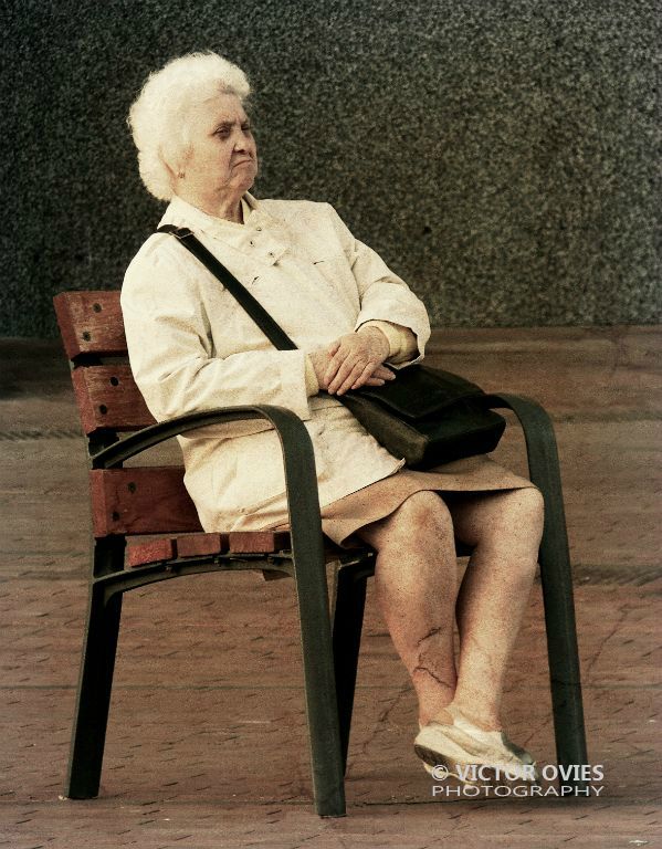 Temps eran Temps (Old woman in Barcelona)